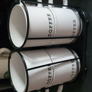 Nicole Miller host pick  4 amazing coffee mugs in wire case some teas sent 👌